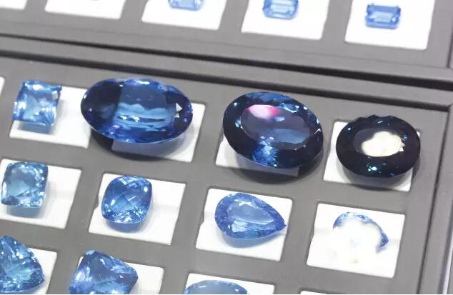 华南地区年度国际珠宝盛事 第15届深圳珠宝展2017年4月19-22日即将起航