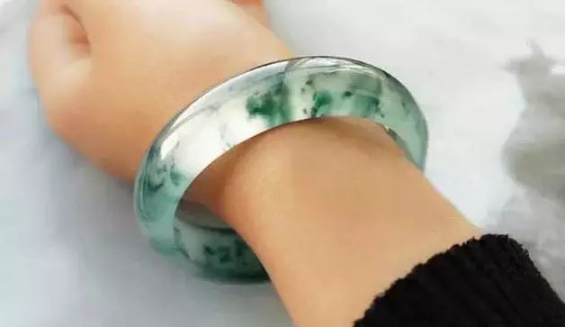 翡翠鉴定与商贸课程